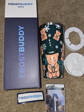 FrostBuddy - Bear With Me Tumbler Cup